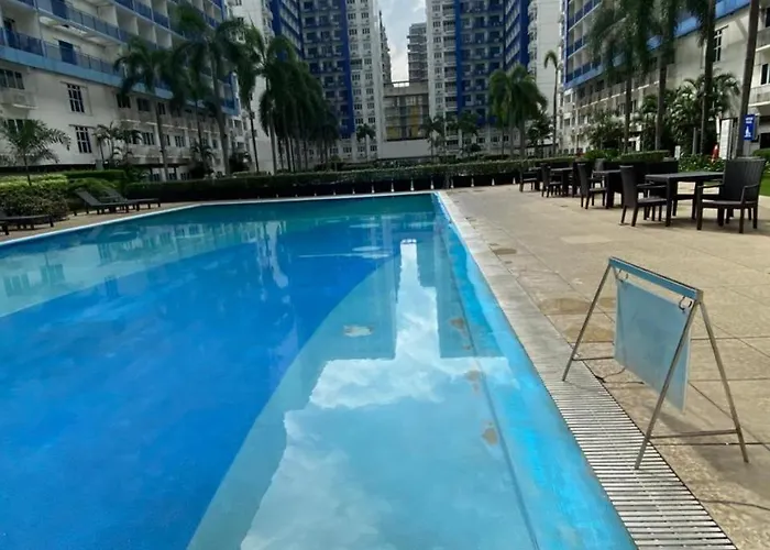 Stern Staycation Moa Sea Residences